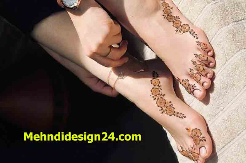 Dainty Dots Mehndi Design 2