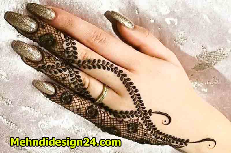 Dainty Dots Mehndi Design 10