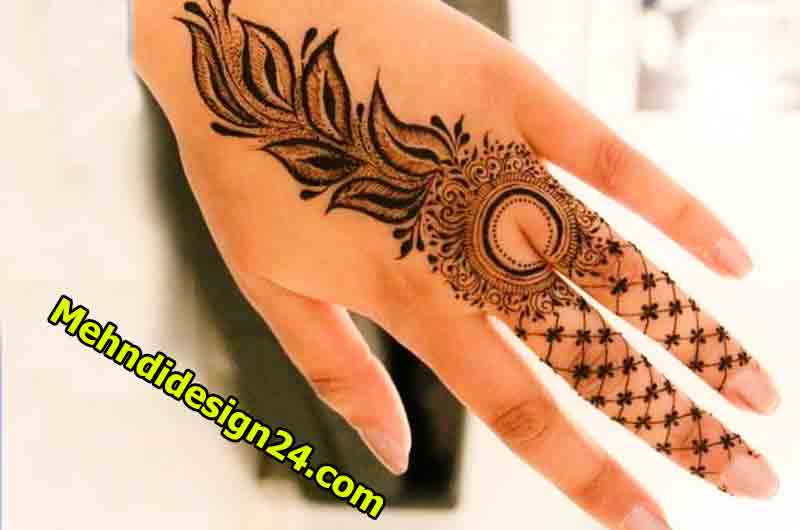 Dainty Dots Mehndi Design 3