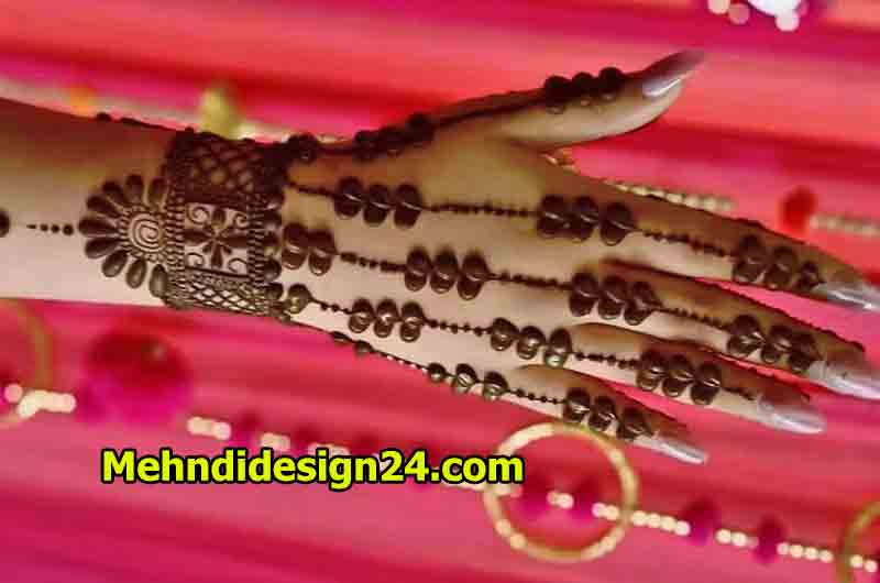 Dainty Dots Mehndi Design 6