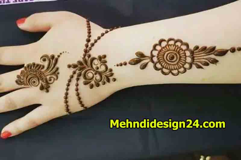 Spirals of Simplicity Mehndi Design 13