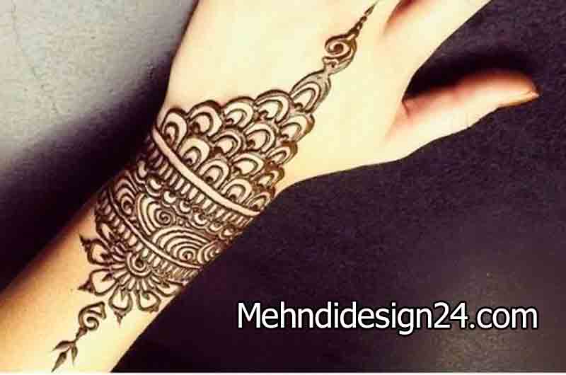 Wrist Cuff Chic Mehndi Design 1
